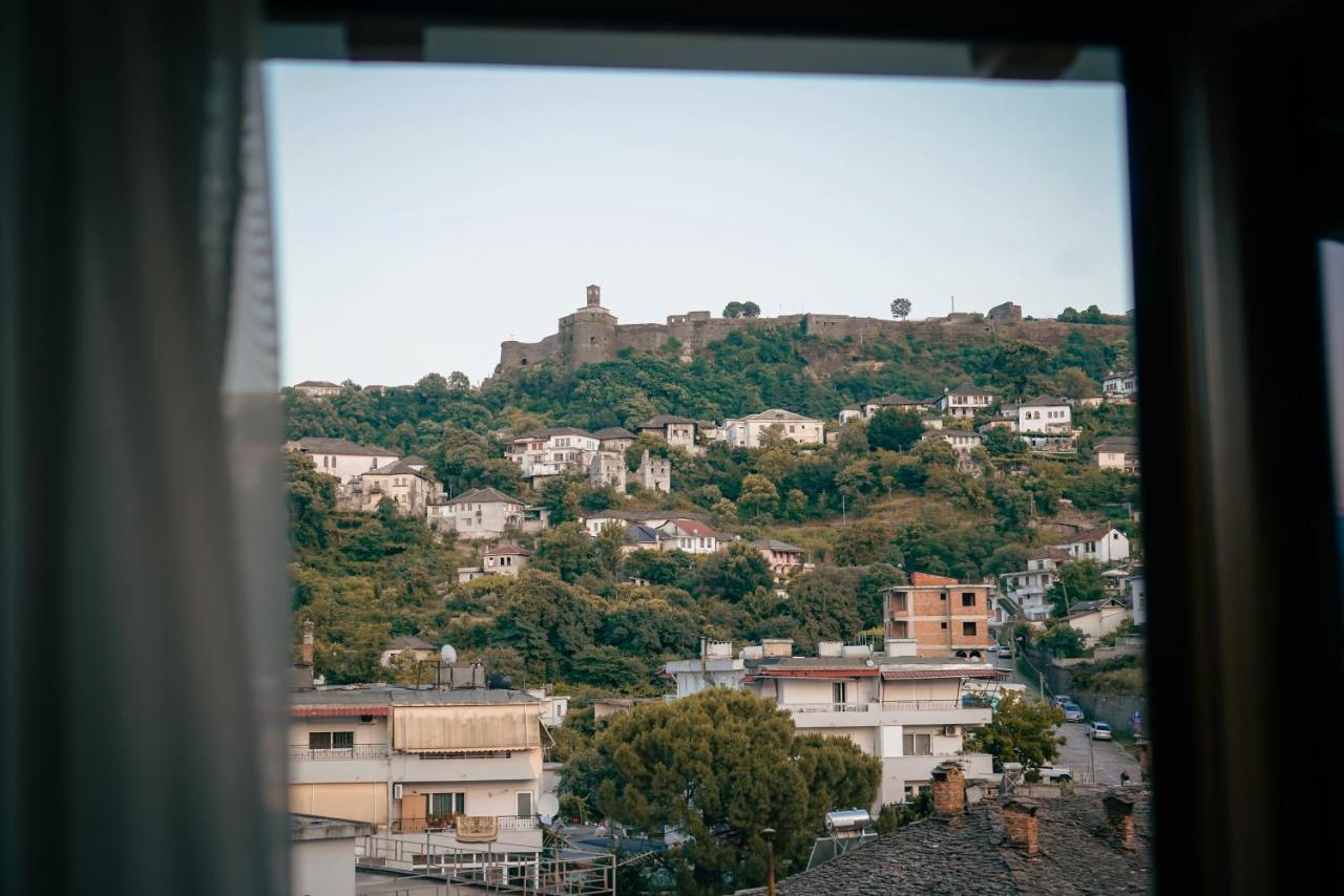 Center Hotel Gjirokastër Exterior foto
